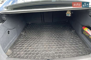 Седан Audi A6 2012 в 
