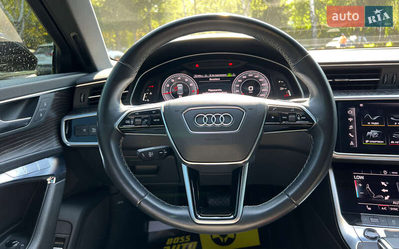 Седан Audi A6 2022 в Львове