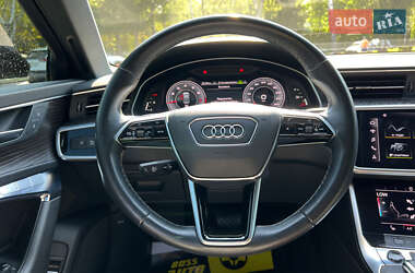 Седан Audi A6 2022 в 