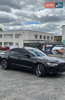 Седан Audi A6 2012 в 