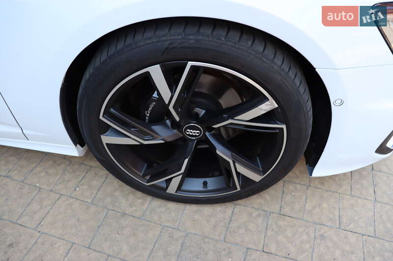Седан Audi A6 2020 в Львове