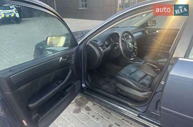 Седан Audi A6 2004 в 