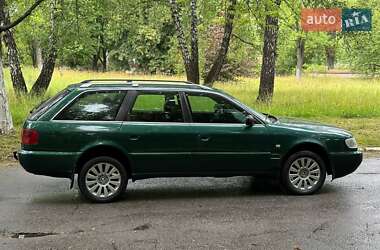 Универсал Audi A6 1996 в 