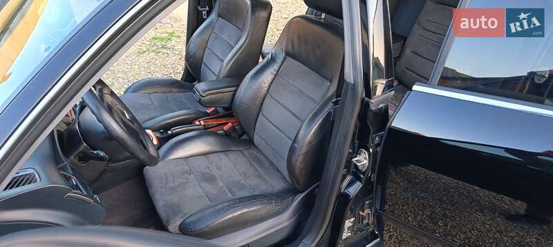 Седан Audi A6 2000 в Самборе