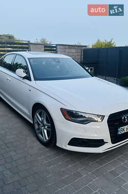 Седан Audi A6 2014 в 