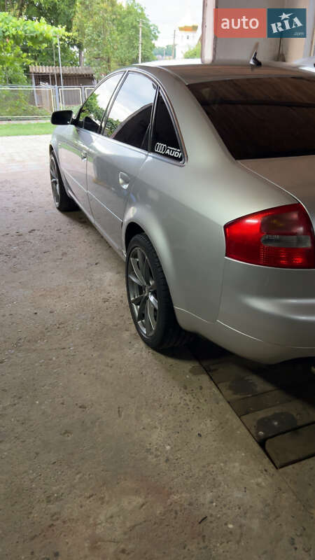 Седан Audi A6 2002 в Кадубовцах