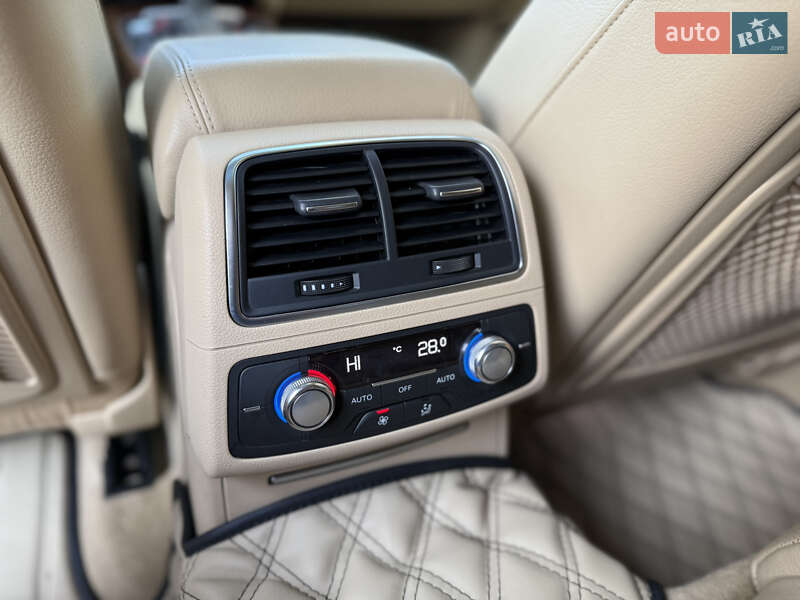 Седан Audi A6 2013 в Львове