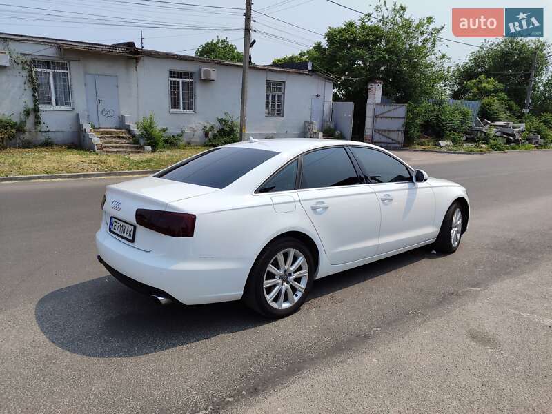 Седан Audi A6 2013 в Днепре