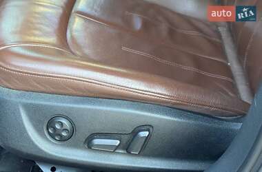 Седан Audi A6 2013 в 