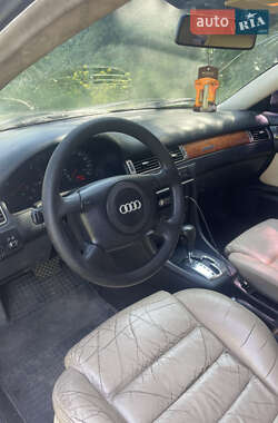 Универсал Audi A6 1999 в 