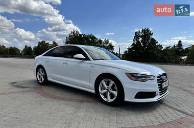 Седан Audi A6 2014 в 