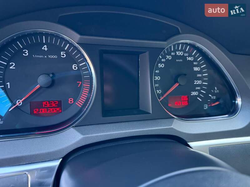 Седан Audi A6 2005 в Иршаве