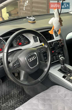 Седан Audi A6 2009 в 