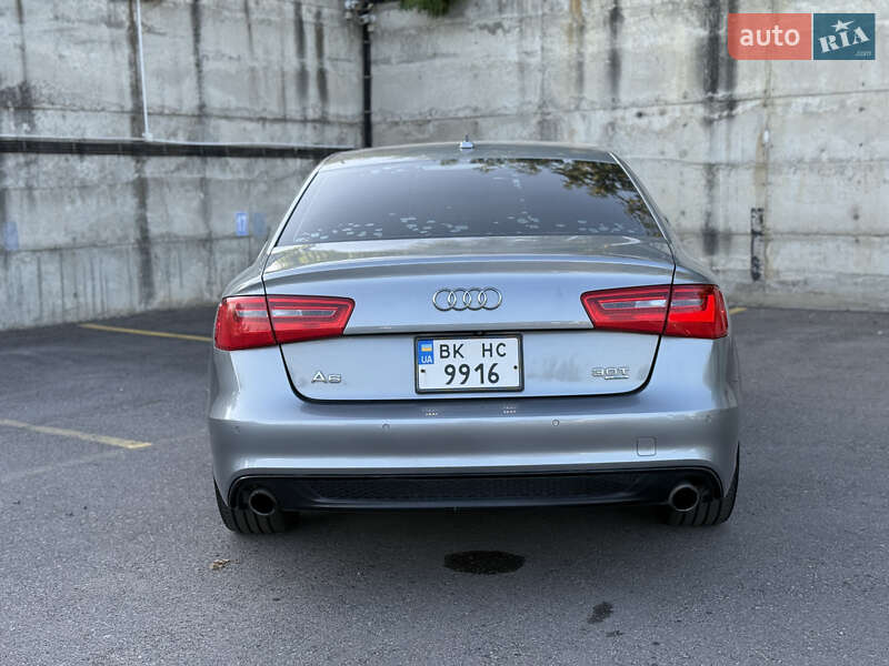 Седан Audi A6 2014 в Ровно