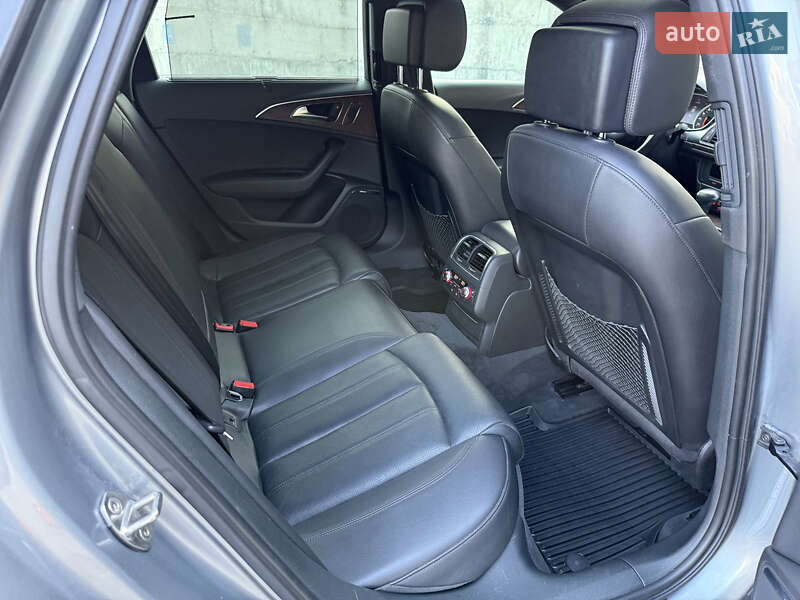 Седан Audi A6 2014 в Ровно