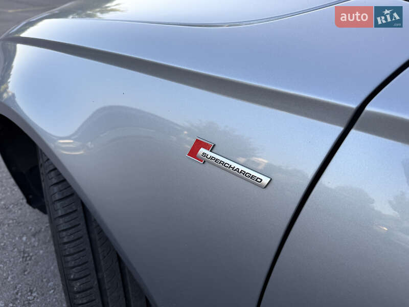 Седан Audi A6 2014 в Ровно
