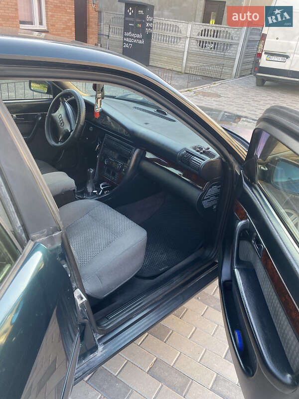 Седан Audi A6 1996 в Тернополе