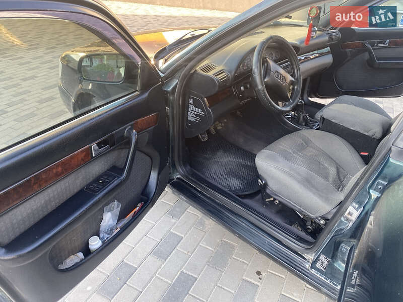 Седан Audi A6 1996 в Тернополе