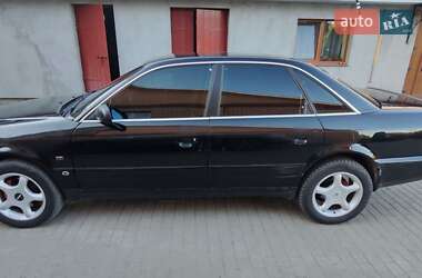 Седан Audi A6 1995 в 