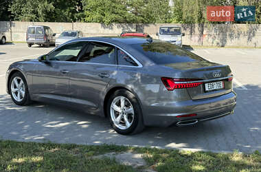 Седан Audi A6 2019 в 