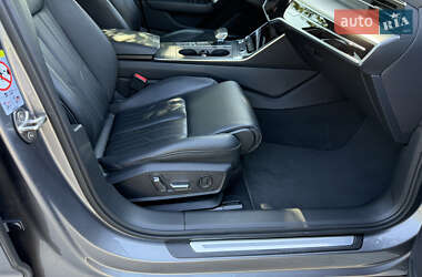 Седан Audi A6 2019 в 