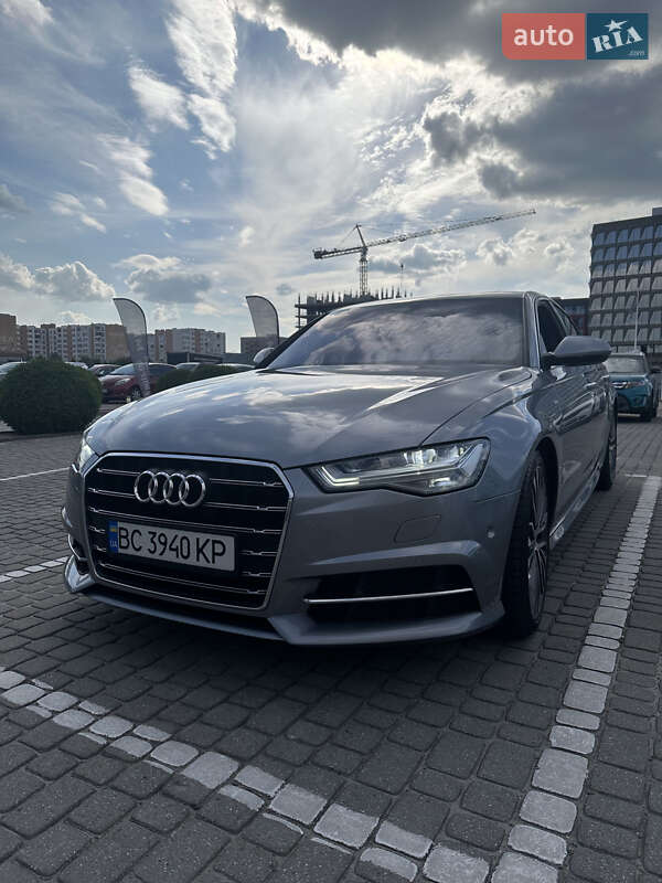 Седан Audi A6 2015 в 
