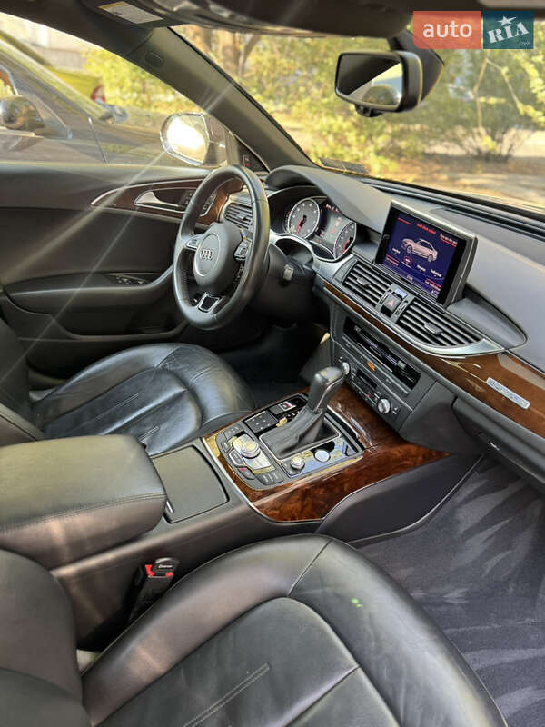 Седан Audi A6 2018 в Новомосковске