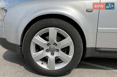 Седан Audi A6 2001 в 