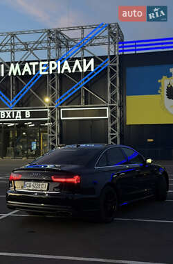 Седан Audi A6 2014 в 