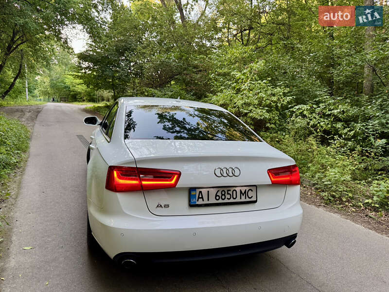 Седан Audi A6 2011 в Киеве