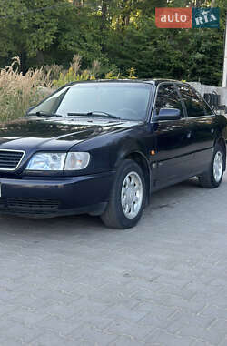 Седан Audi A6 1997 в 
