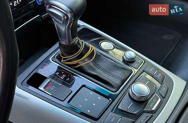 Седан Audi A6 2013 в 