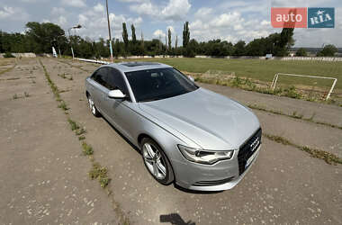 Седан Audi A6 2014 в 