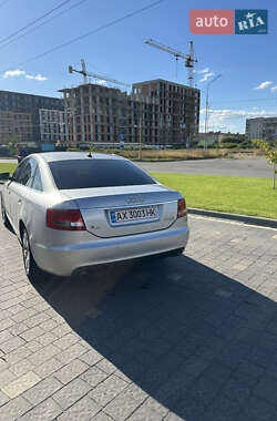Седан Audi A6 2004 в 