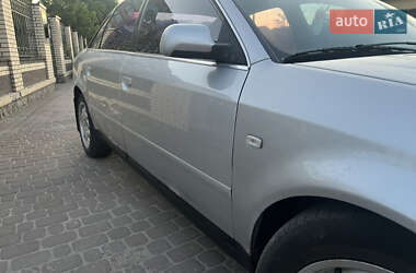 Седан Audi A6 2000 в 