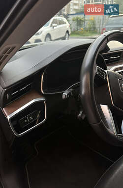 Седан Audi A6 2019 в 