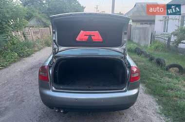 Седан Audi A6 2001 в 