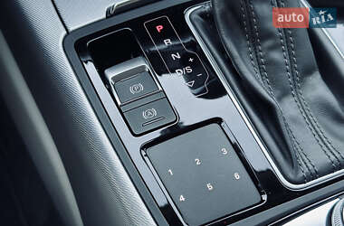 Универсал Audi A6 2017 в 