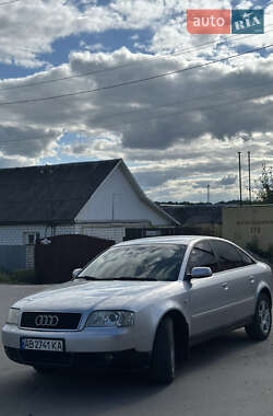 Седан Audi A6 2001 в 