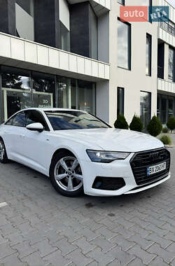 Седан Audi A6 2018 в 