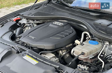 Седан Audi A6 2015 в 
