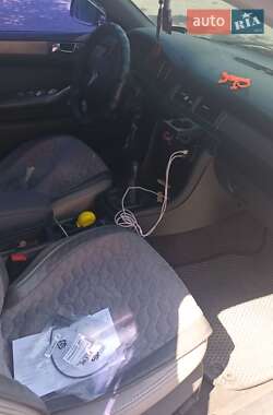 Седан Audi A6 1998 в 