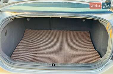 Седан Audi A6 2004 в 