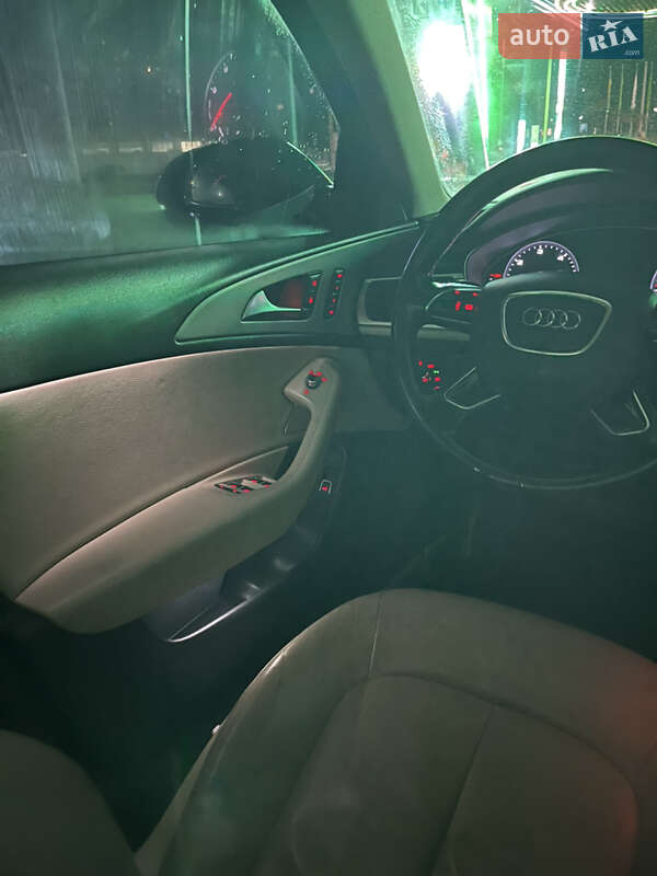 Седан Audi A6 2014 в Хмельницком