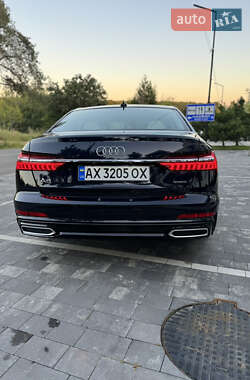 Седан Audi A6 2022 в 