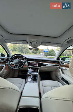 Седан Audi A6 2022 в 