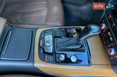 Седан Audi A6 2015 в 