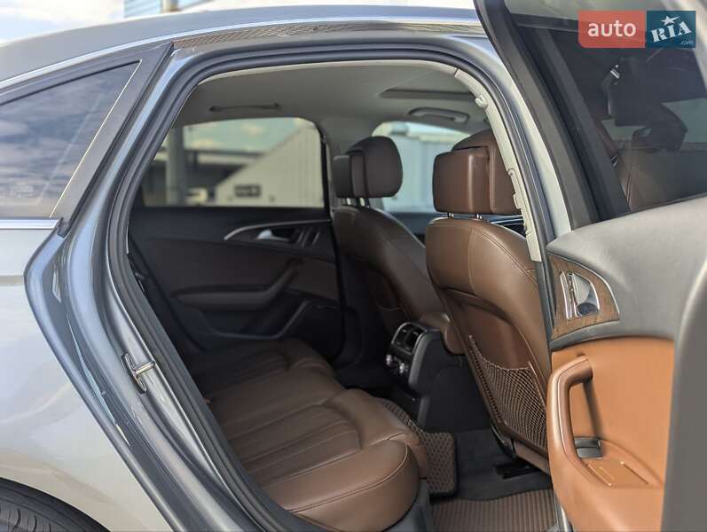 Седан Audi A6 2012 в Киеве