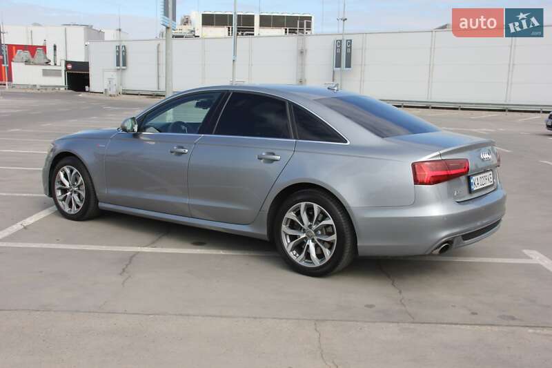 Седан Audi A6 2012 в Киеве