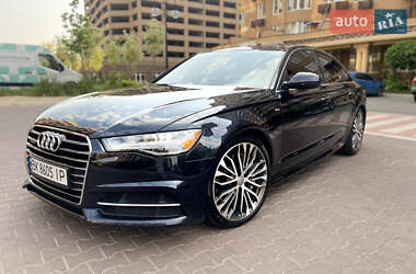 Седан Audi A6 2015 в 